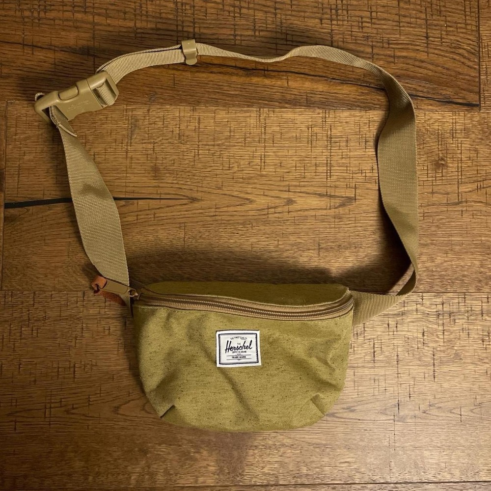 Herschel Supply Co Waist Bag Womens OS Tan Gorpcore Festival Fanny Pack Khaki